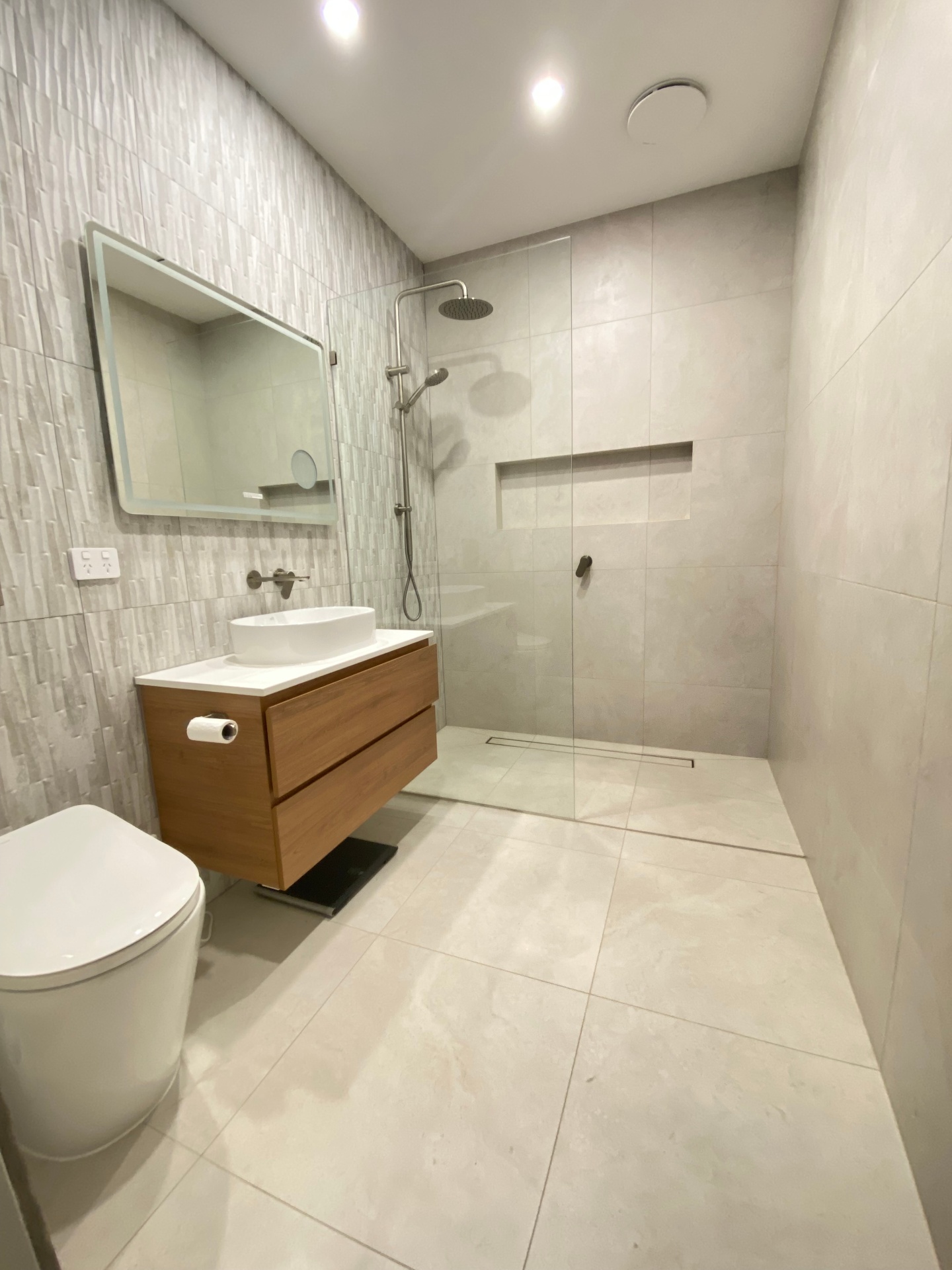 Balwyn · Premium Finish Full Renovation
