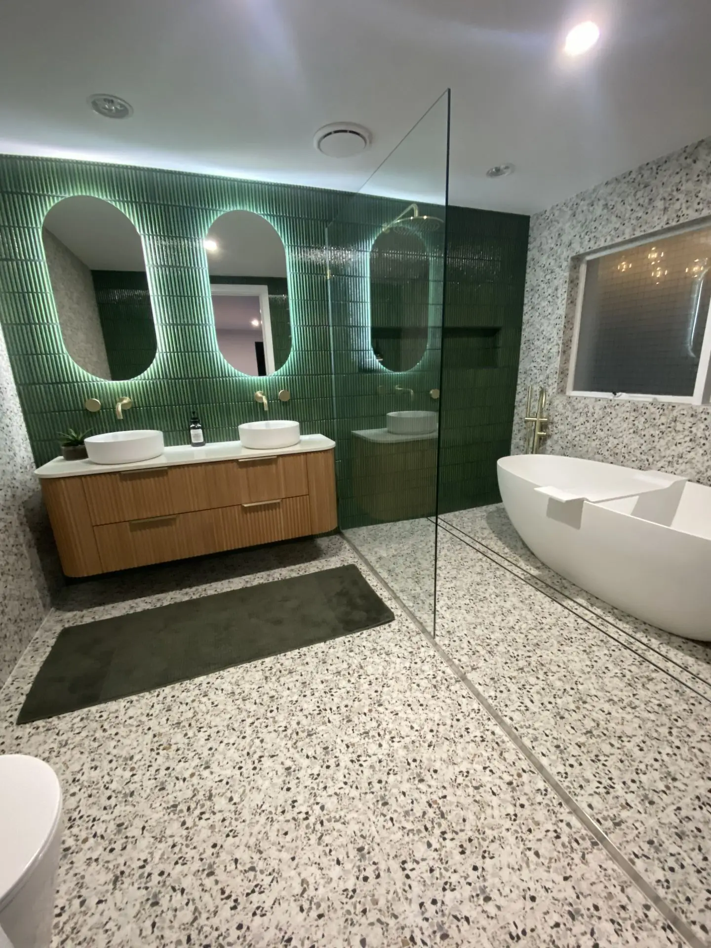 Camberwell · Luxury Double Vanity Bathroom